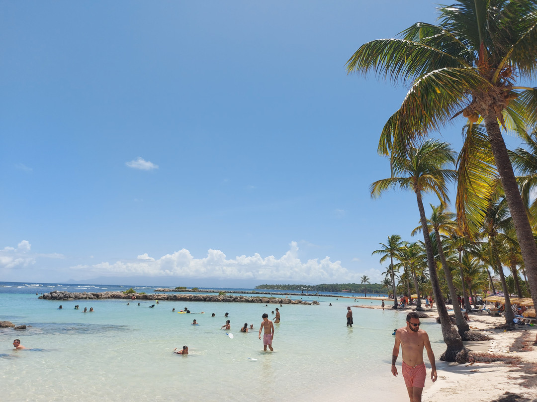 St. Anne Beach-Sainte-Anne必去景点