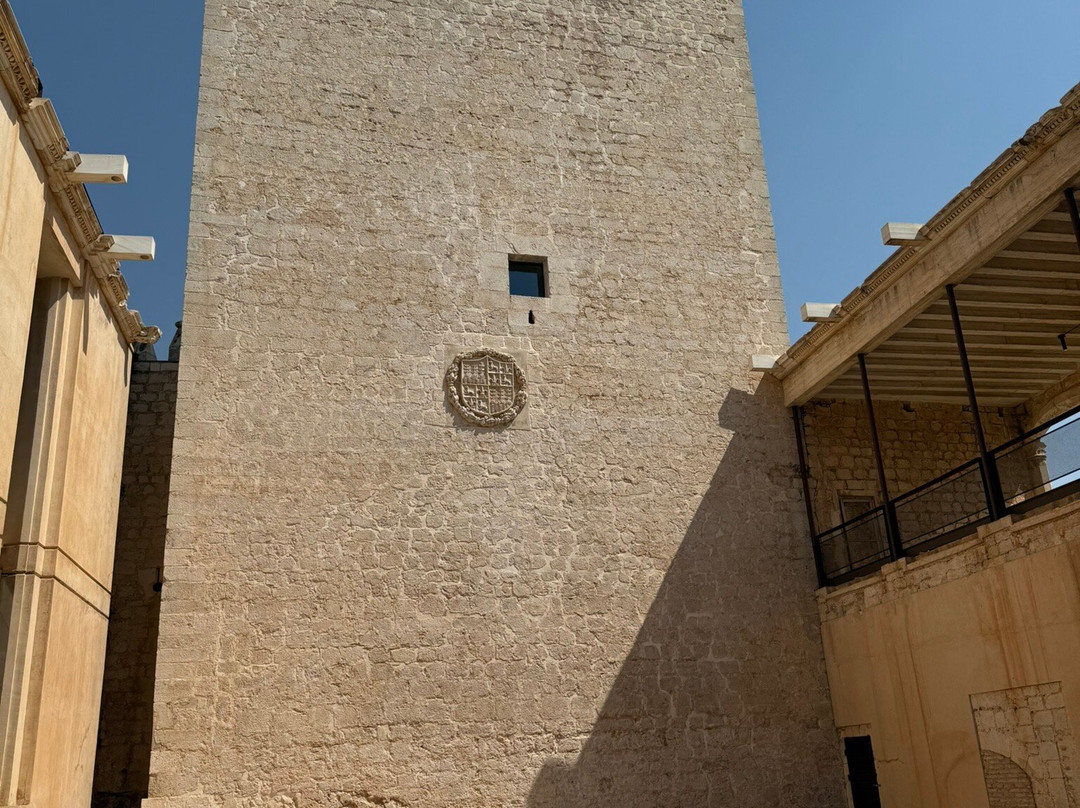 Castillo de Velez-Blanco-Velez Blanco必去景点