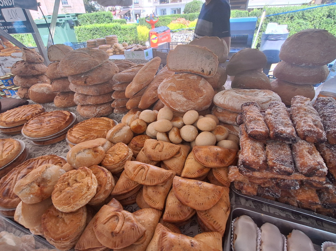 Dominical Market-Cangas de Onis必去景点