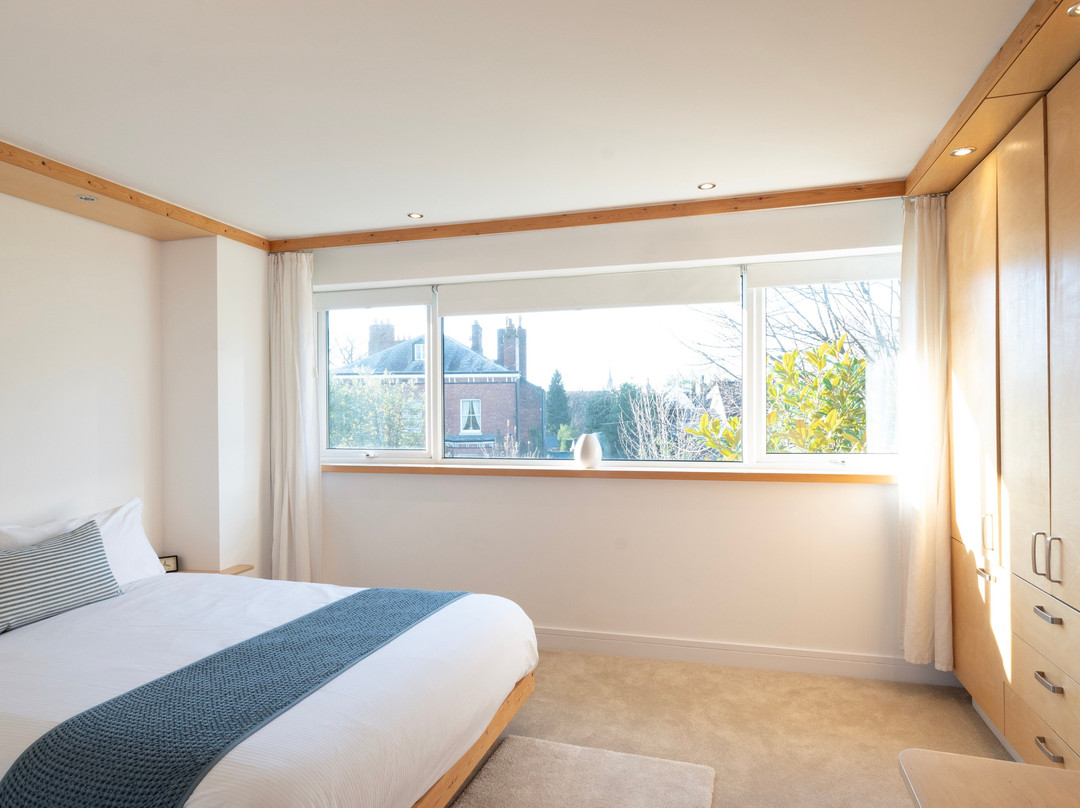 M33 Short Stay Rentals主图