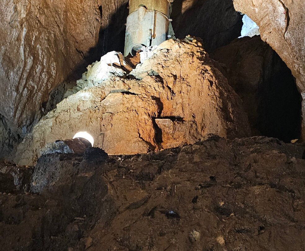 King Solomons Caves-茉莉溪必去景点