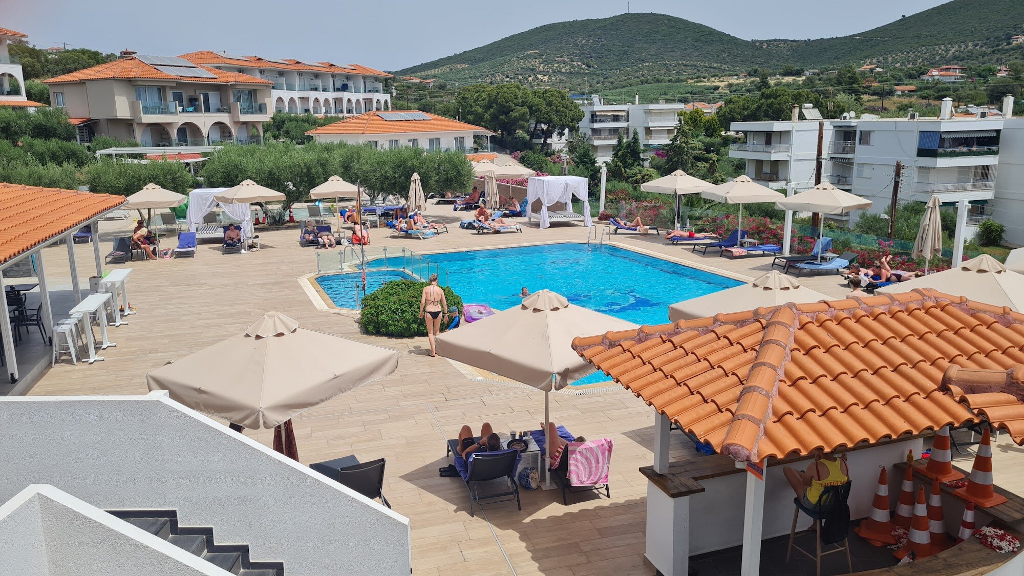 Sonia Village Hotel-官方