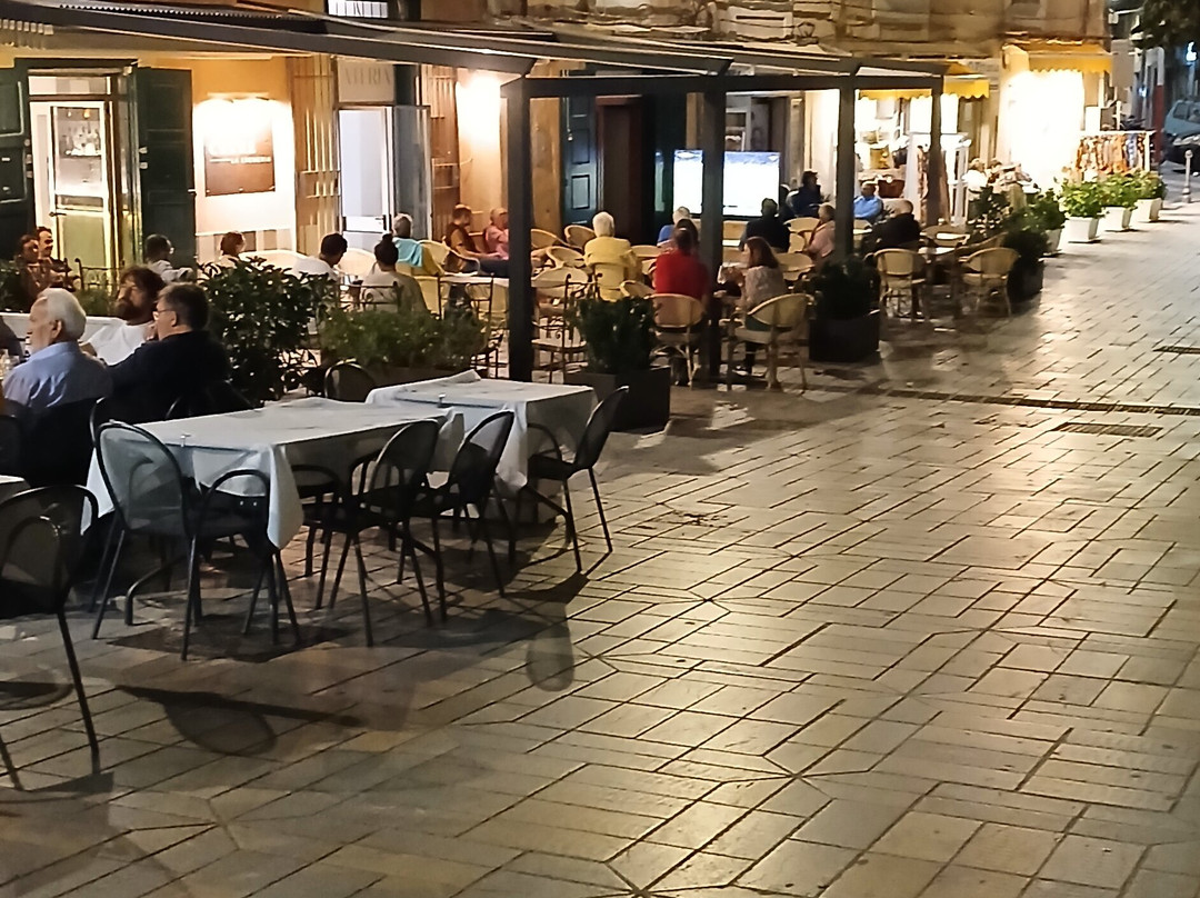 玛露丽沃酒店主图