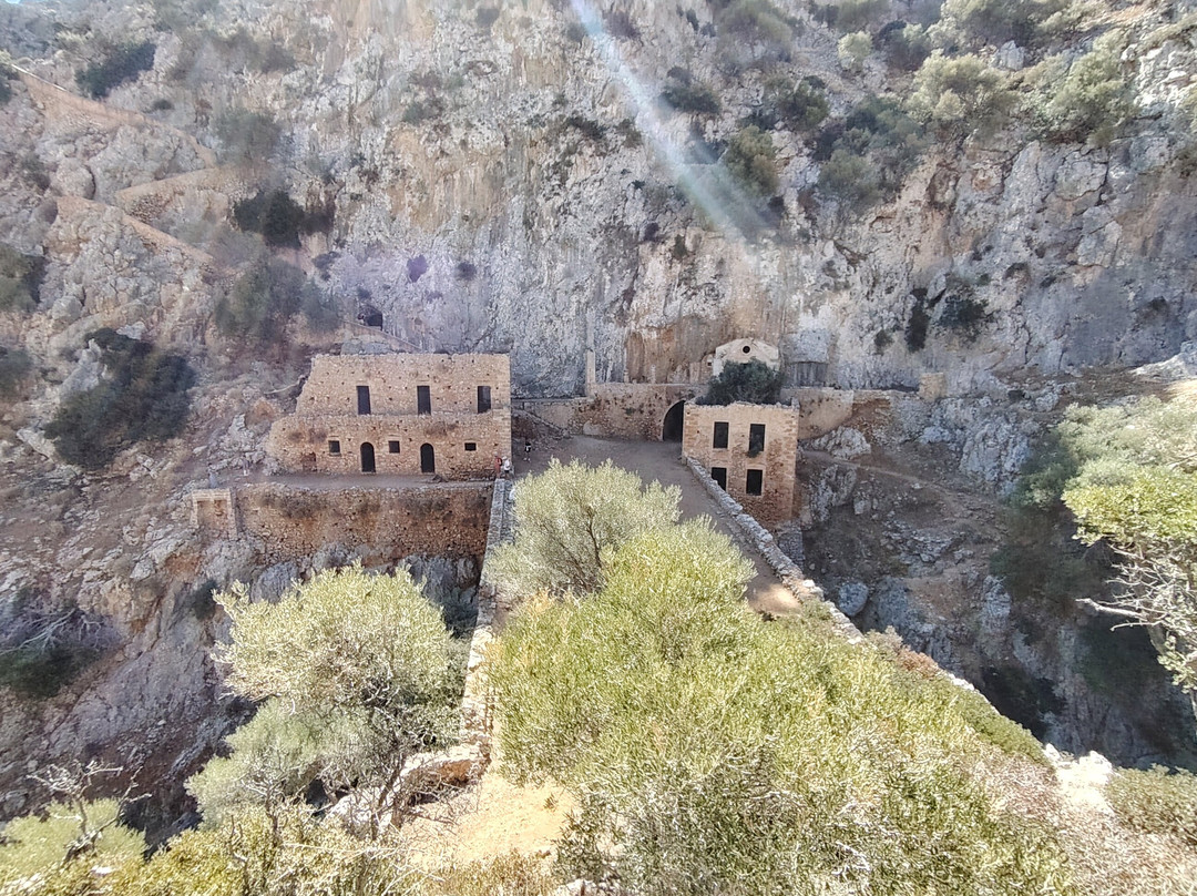 Katholiko Monastery-Akrotiri必去景点