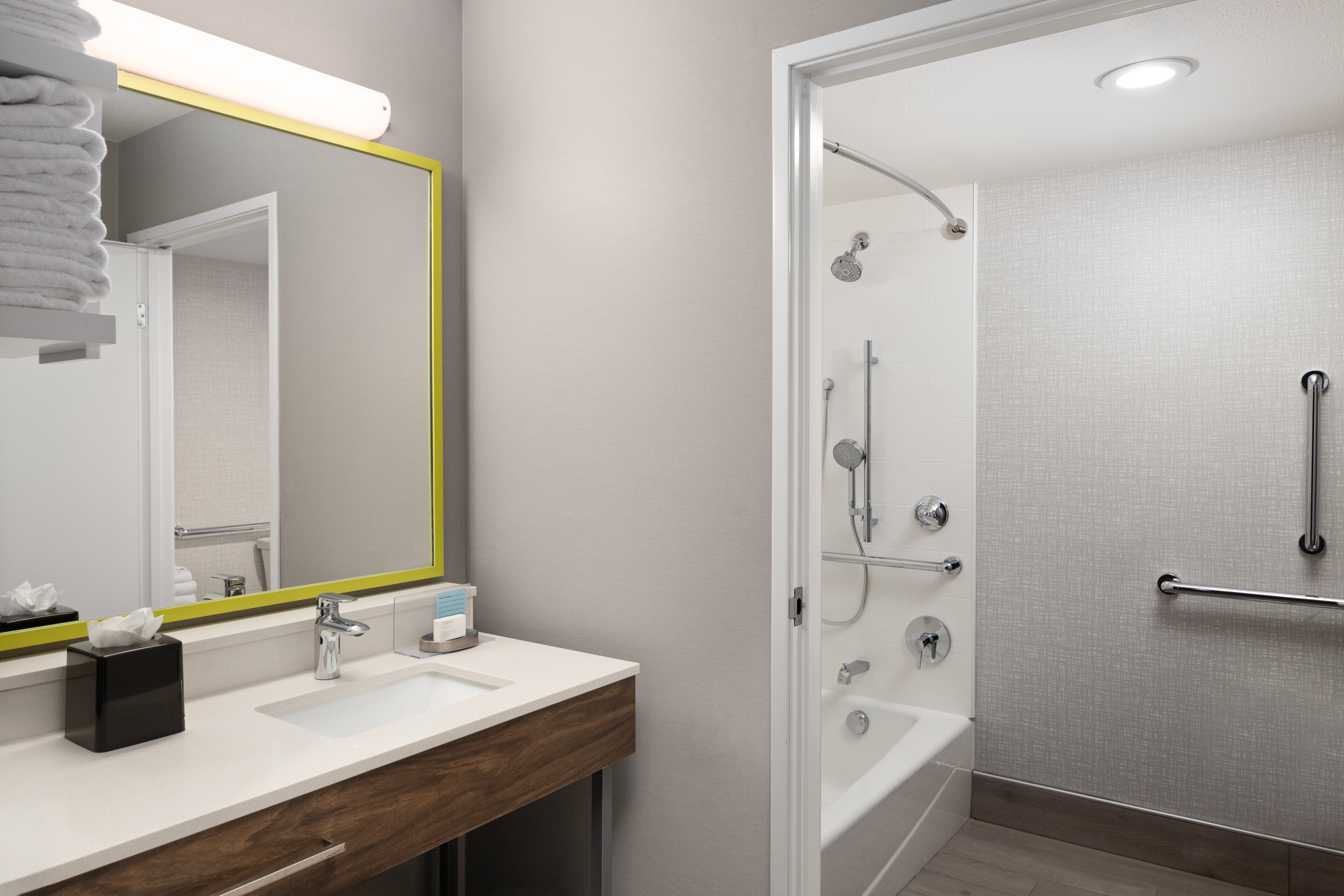 Hampton Inn Spokane-客卧