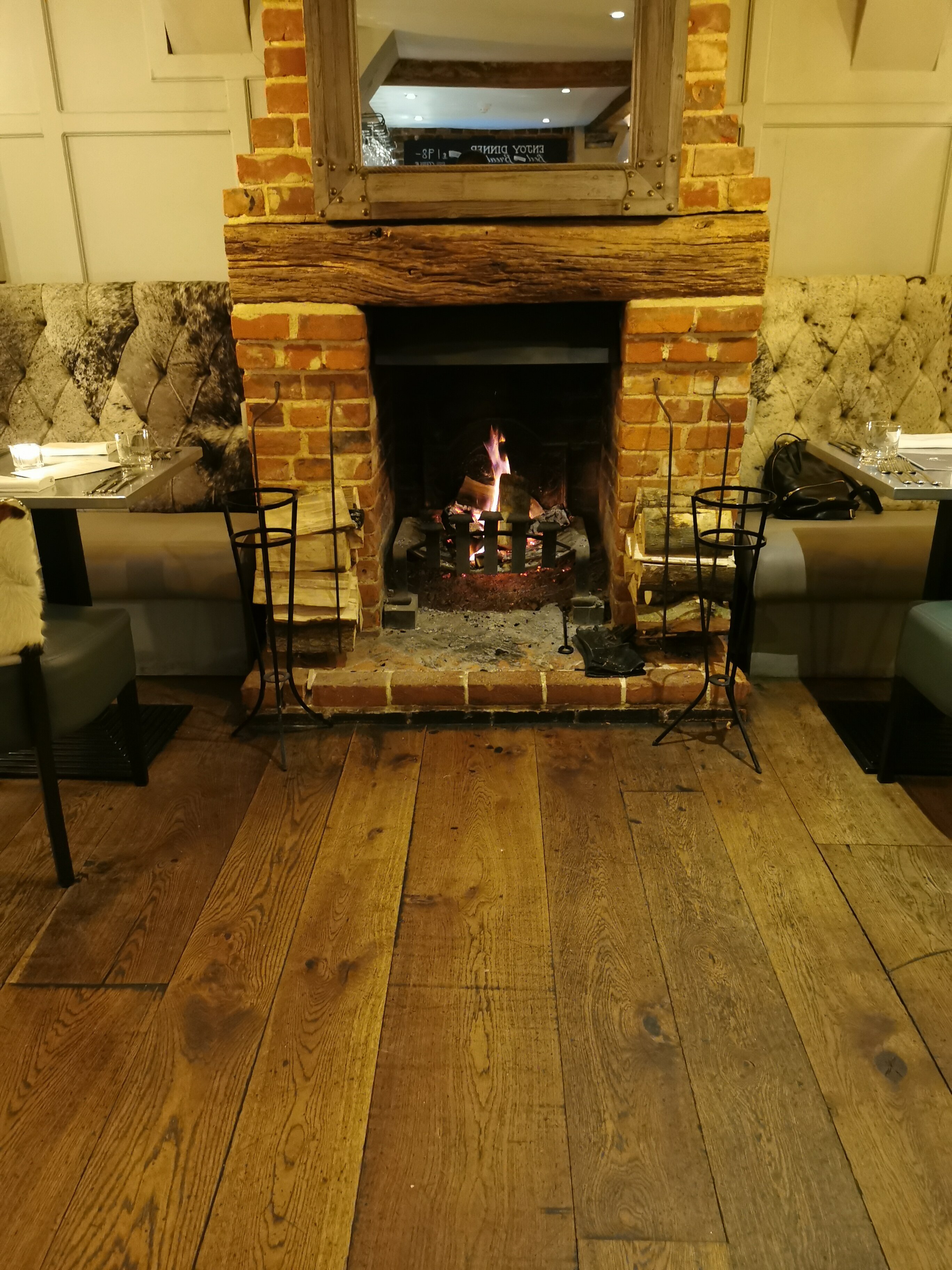 The Dog at Wingham-官方