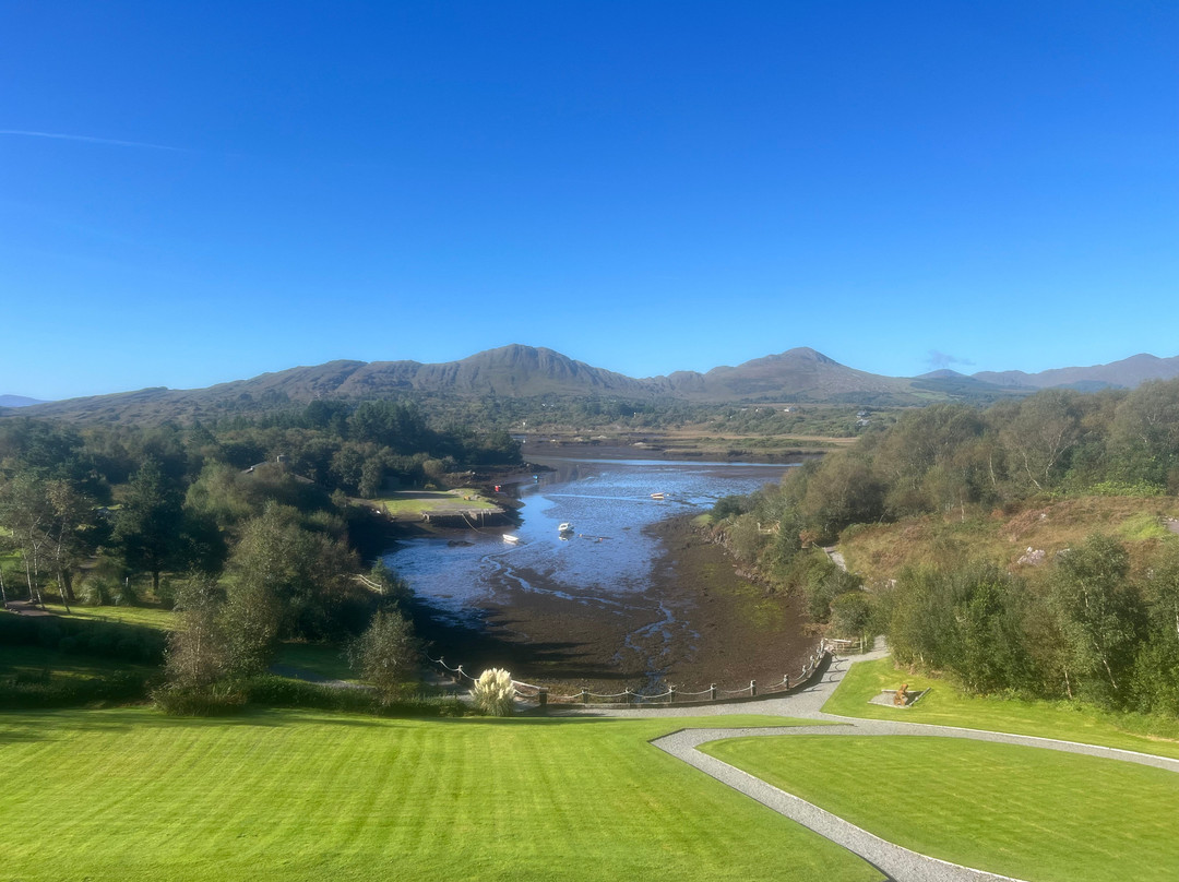 斯尼姆酒店主图