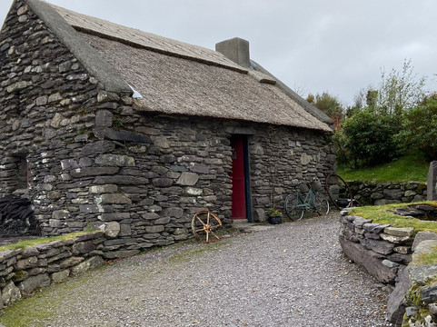 Molly Gallivan's Cottage & Traditional Farm-Releagh必去景点