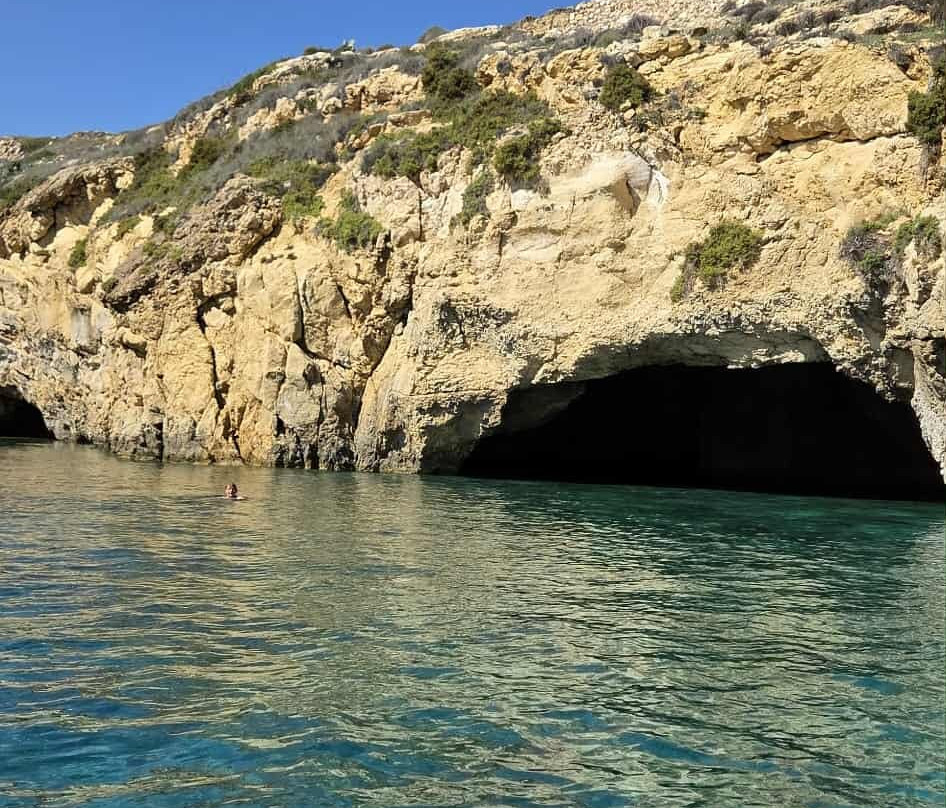 Comino Waves Boat Charters Malta-史克华必去景点