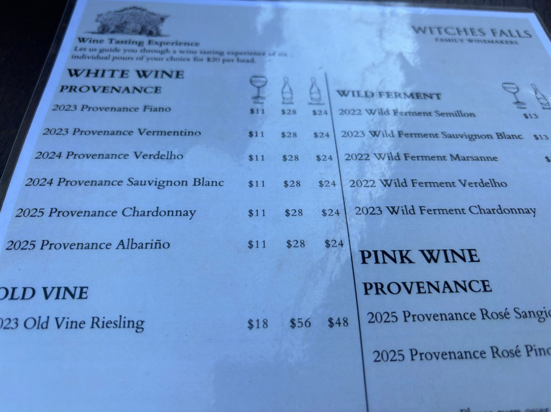 Witches Falls Winery-丹百林山必去景点