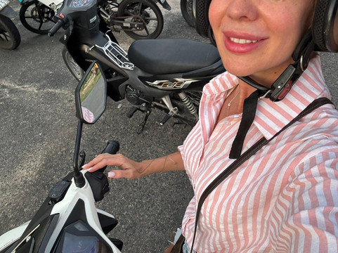 D1 motorbikes rental-胡志明市必去景点