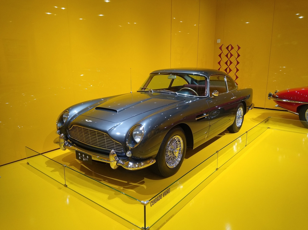 Carde Arte Design Museu-坎普斯－杜若尔当必去景点