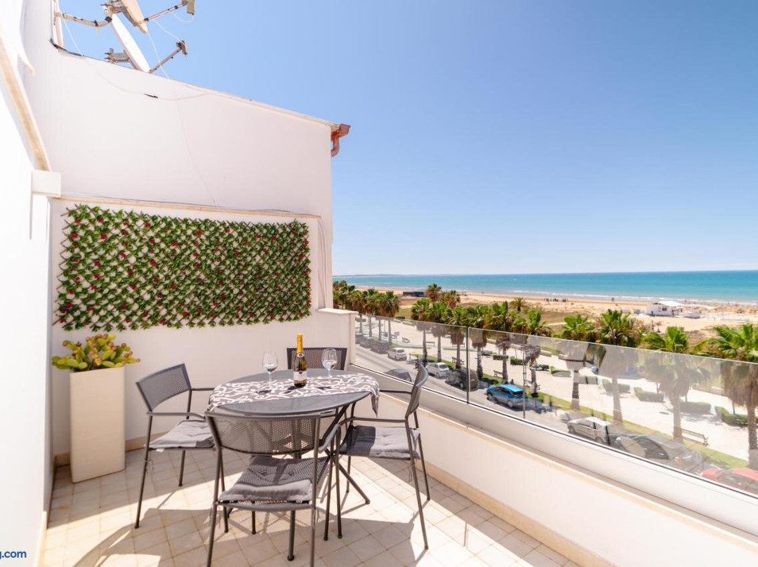 Madagi Beachfront Apartments