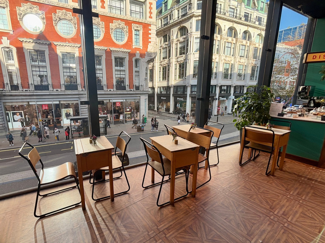 Poetry Pharmacy-Bishops Castle必去景点