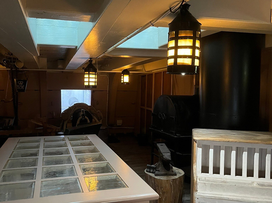 皇家海军胜利号战舰-普兹茅斯必去景点