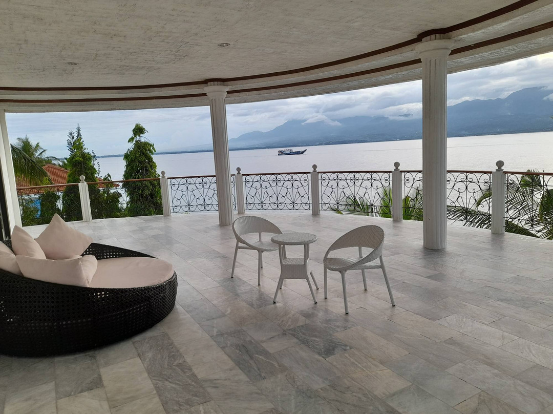 伊甸园度假村主图