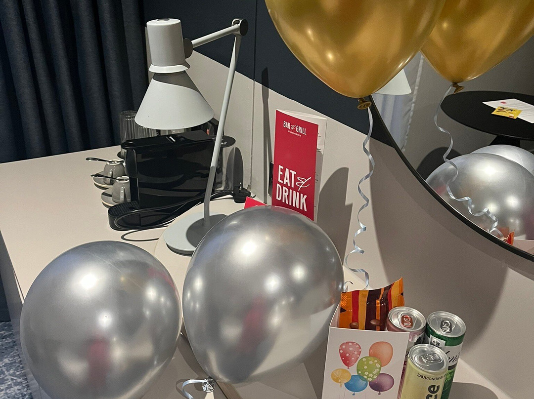 Leonardo Hotel Bristol City主图