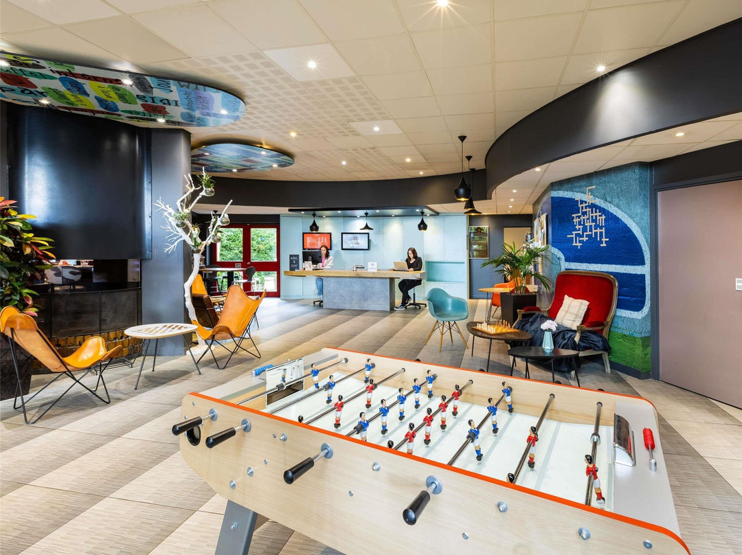 宜必思梅茨沃伊皮酒店主图