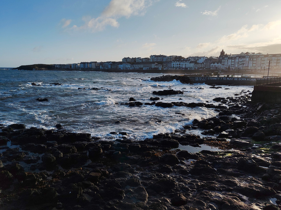 Water's Edge Portstewart- including Walking Tours NI-Portstewart必去景点