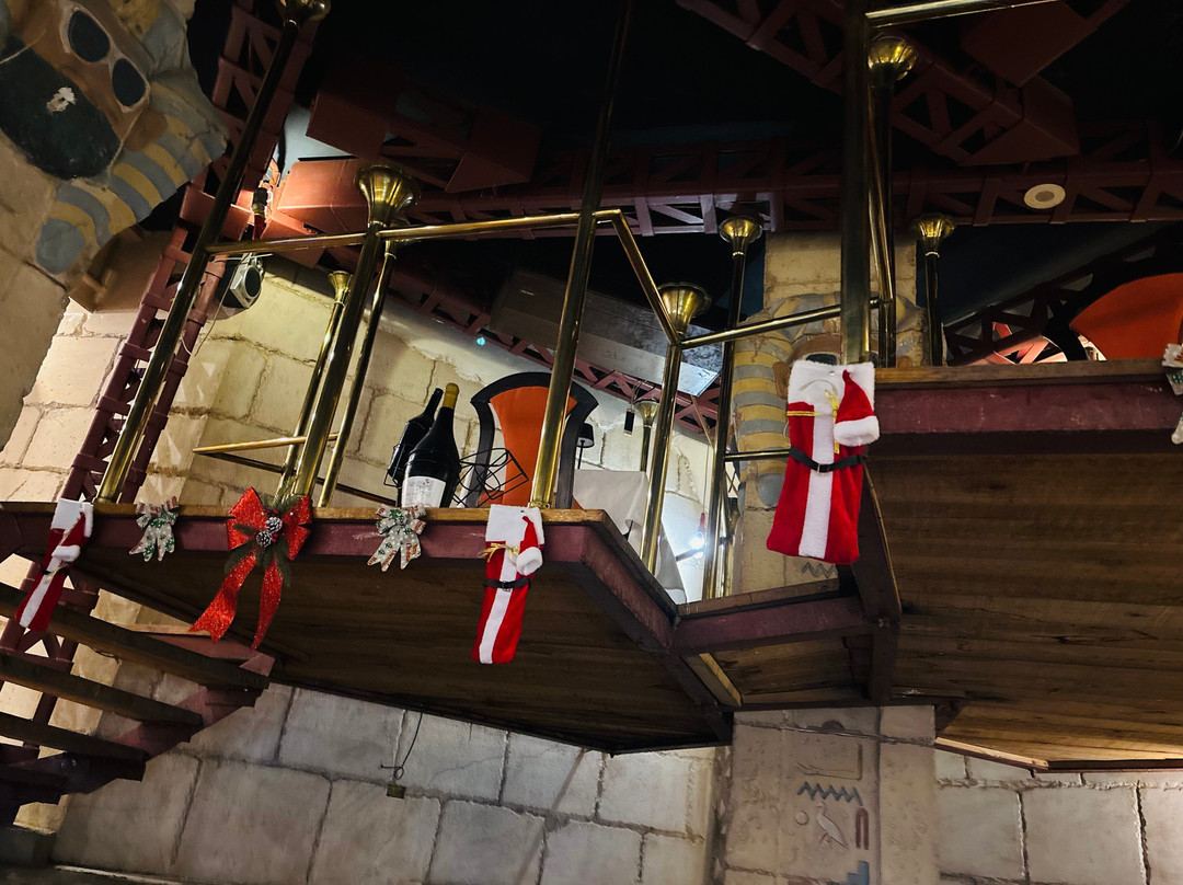 King Dude II Restaurant & Bar