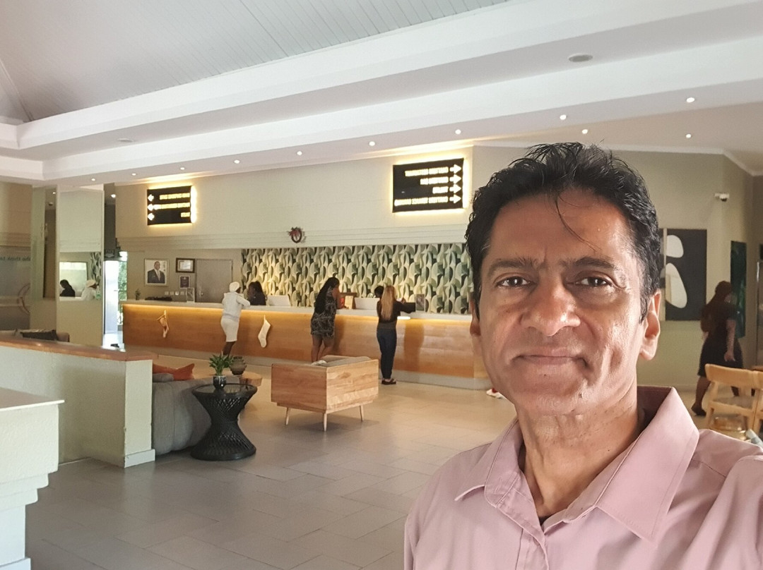 哈拉雷克里斯塔酒店主图