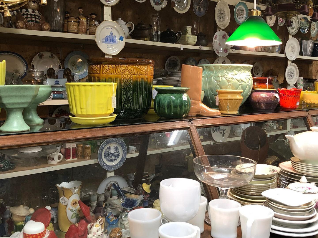 ComeOnIn  Antiques-Seymour必去景点