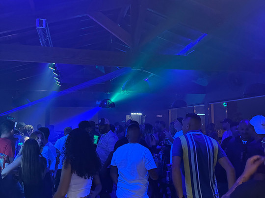 Kazu Bar-Jaguariuna必去景点