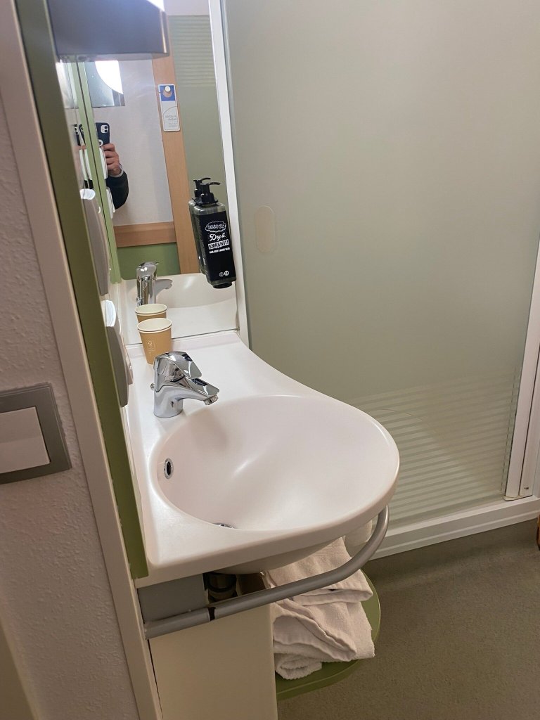 Ibis Budget Sevilla Aeropuerto-官方