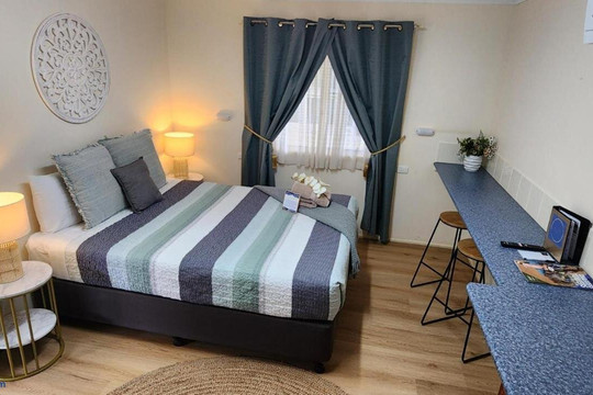 Affordable Gold City Motel