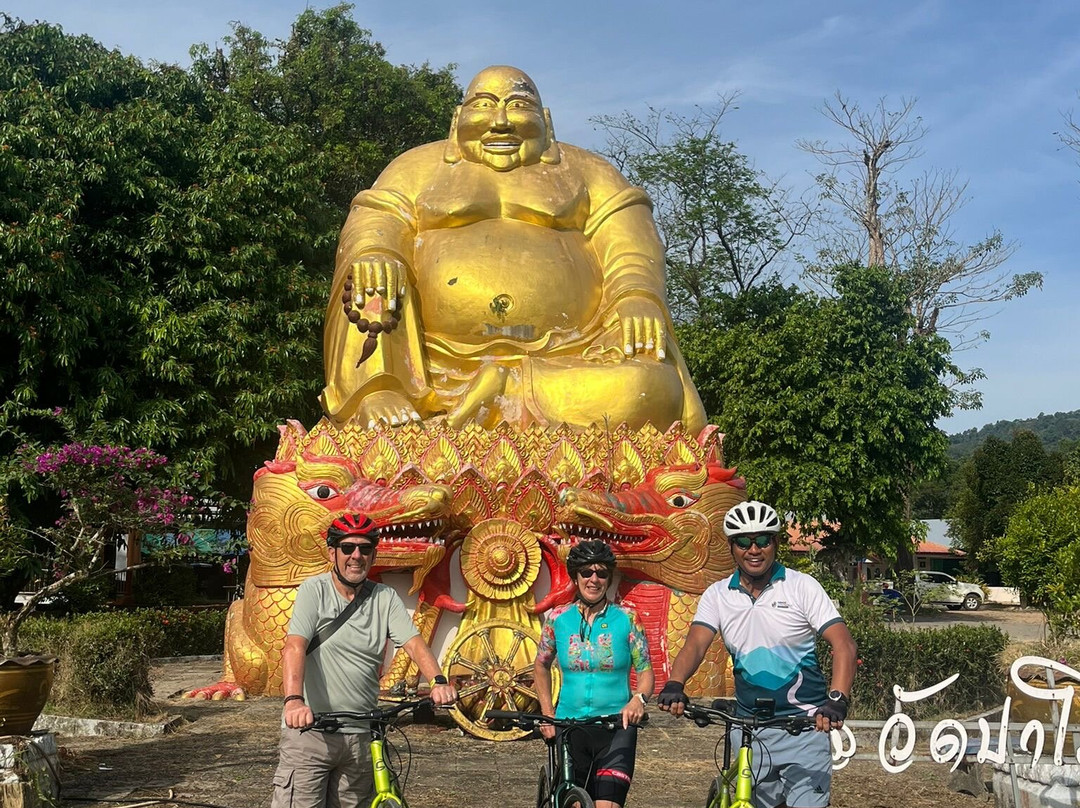 Hands Experiences Bicycle Tour (Thailand)-拉克山必去景点