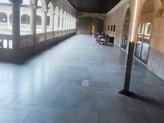 Parador de León主图