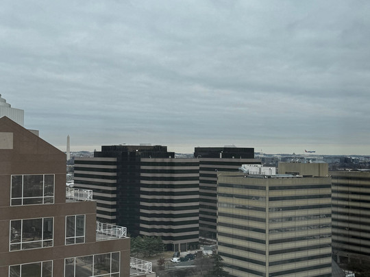 五角大楼城丽思卡尔顿酒店主图