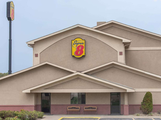 Girard酒店住宿-Super 8 by Wyndham Youngstown/Austintown