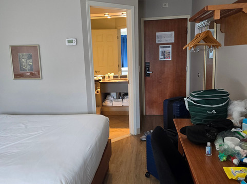 皇后大酒店主图