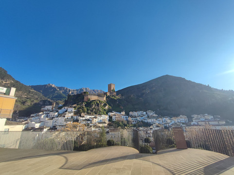 德卡索尔拉旅游别墅主图