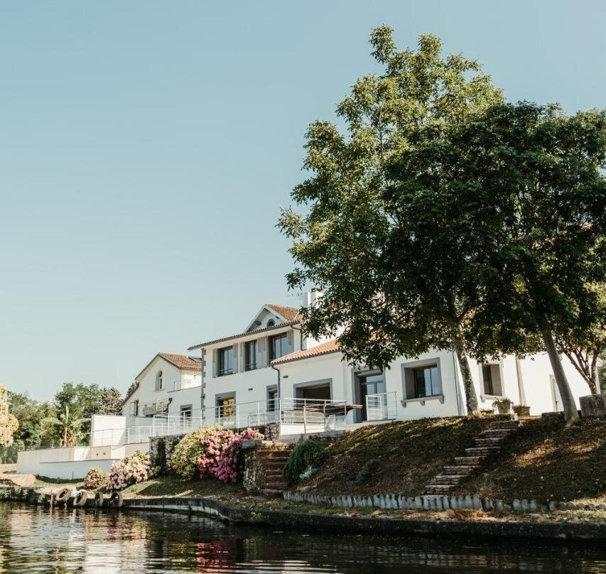 Loxe - Lodge Luxe Lot
