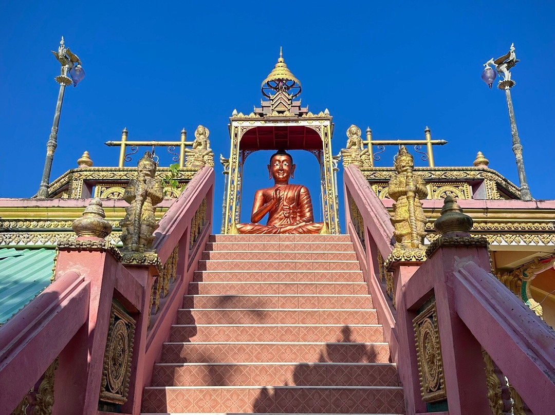 Wat Mongkol Wararam-奈阳必去景点