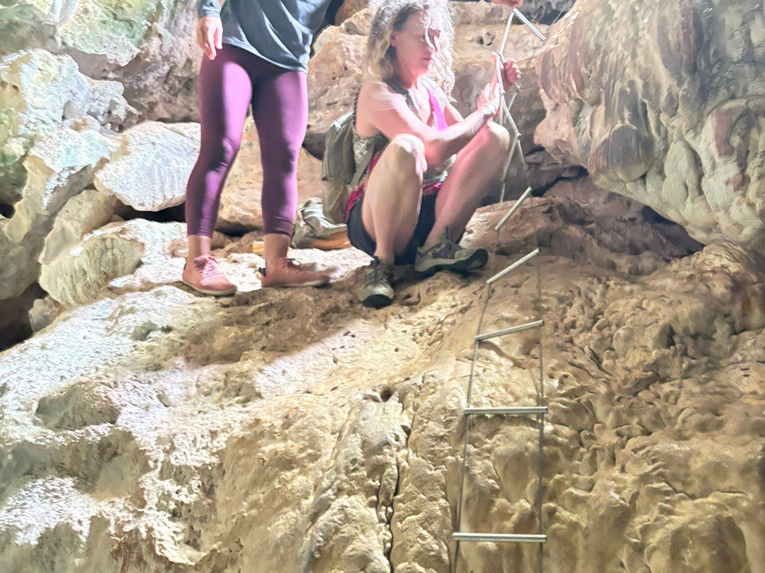 Go Caving Bonaire-Kralendijk必去景点