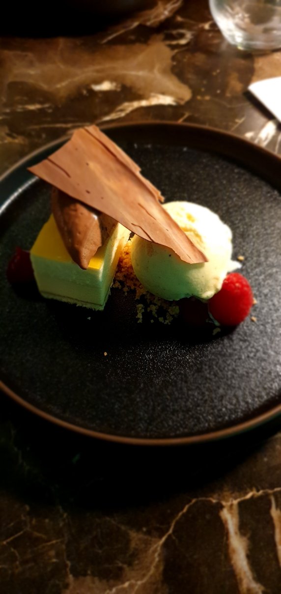 艾尔斯鲁城堡餐厅酒店-官方