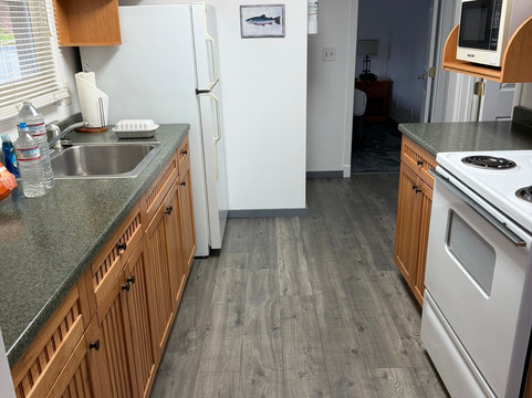 Seaquest Motel主图