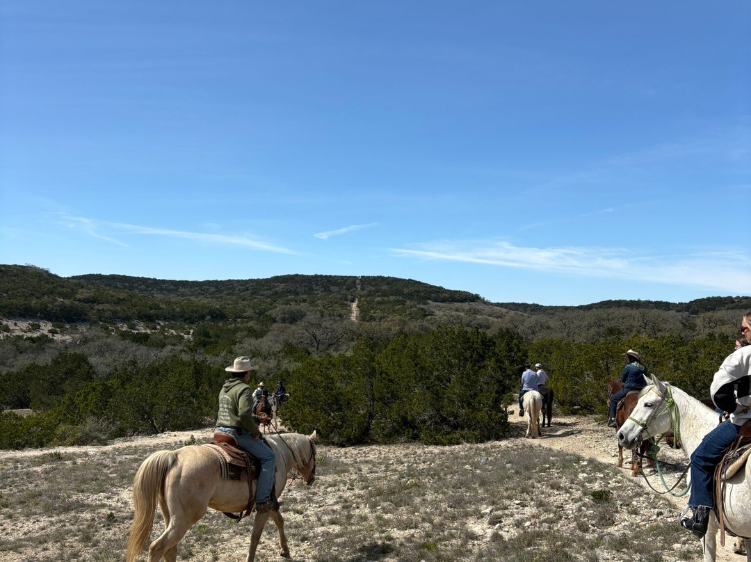Rancho Cortez Day Trips-Bandera必去景点