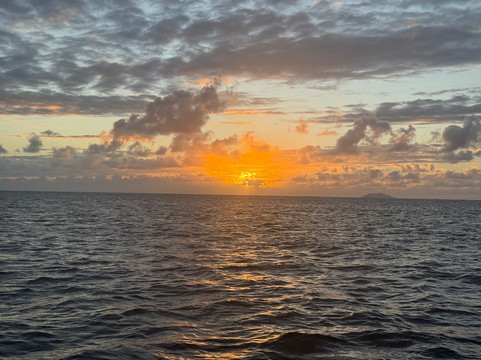 Katarina Sail Charters-吕康必去景点