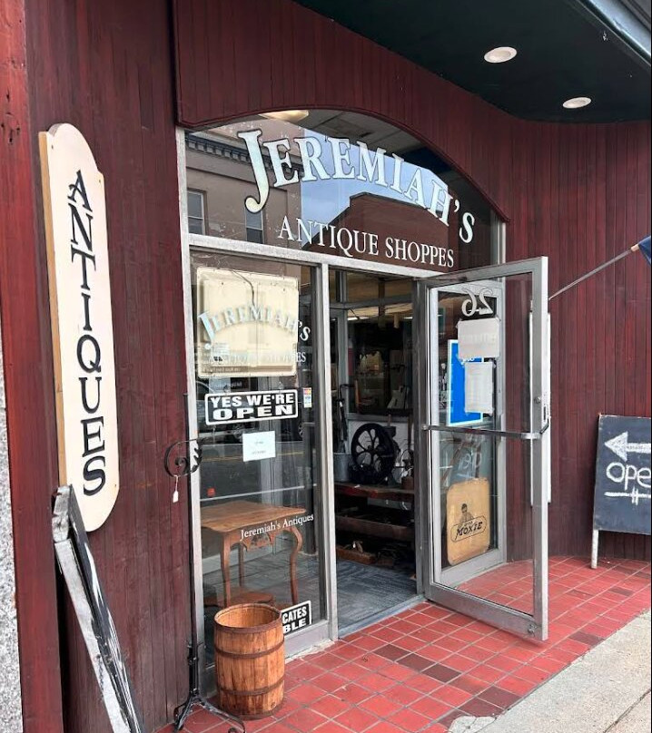 Jeremiah's Antiques & Collectibles-Putnam必去景点