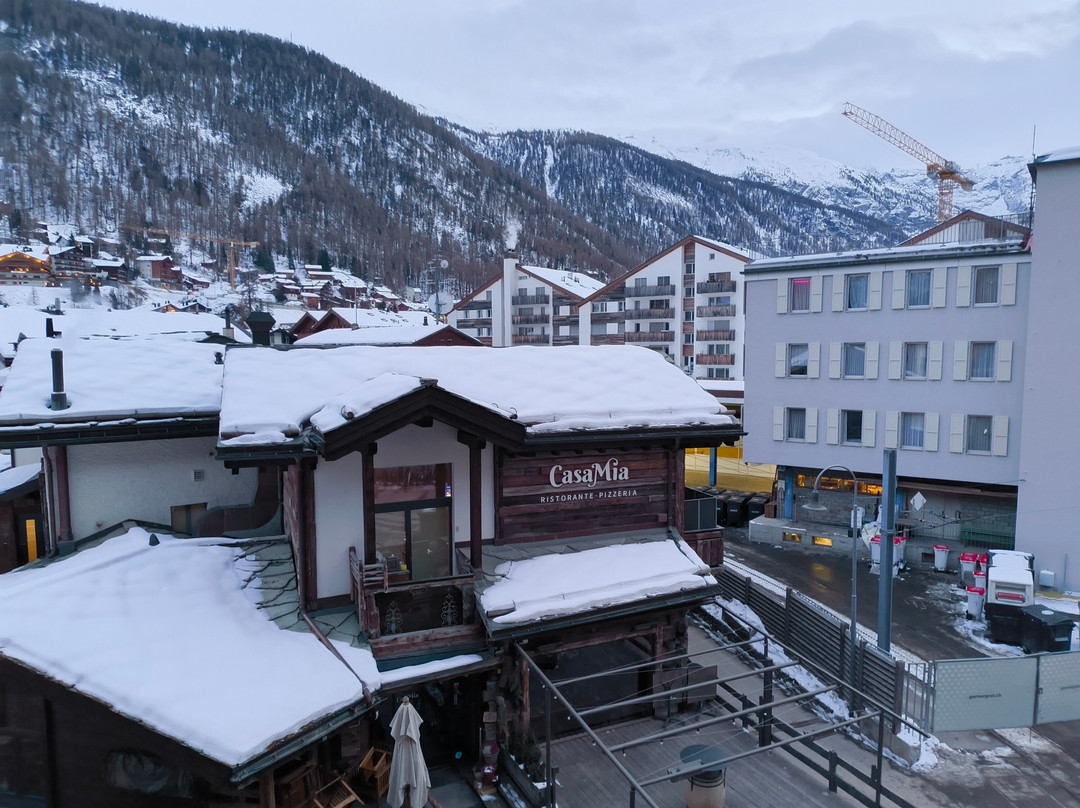 Bahnhofstrasse-策马特必去景点
