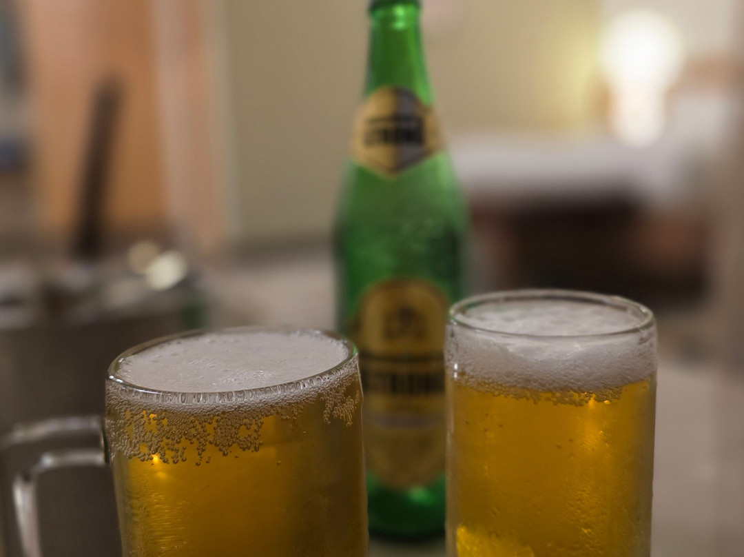 百谷尼马辛德拉俱乐部酒店主图