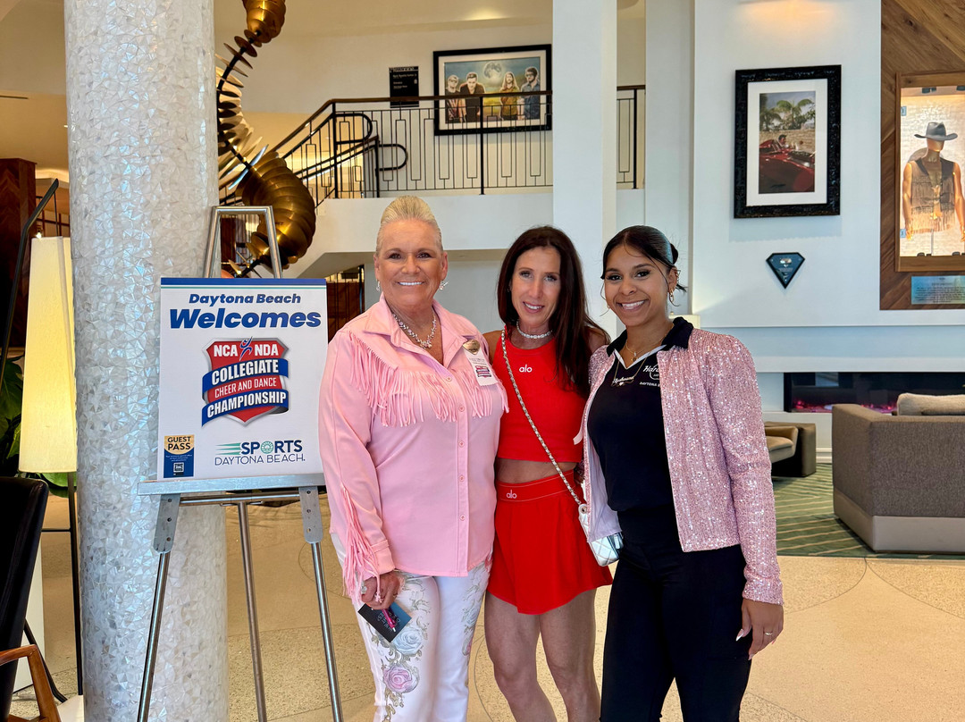 带托纳海滩硬石酒店主图