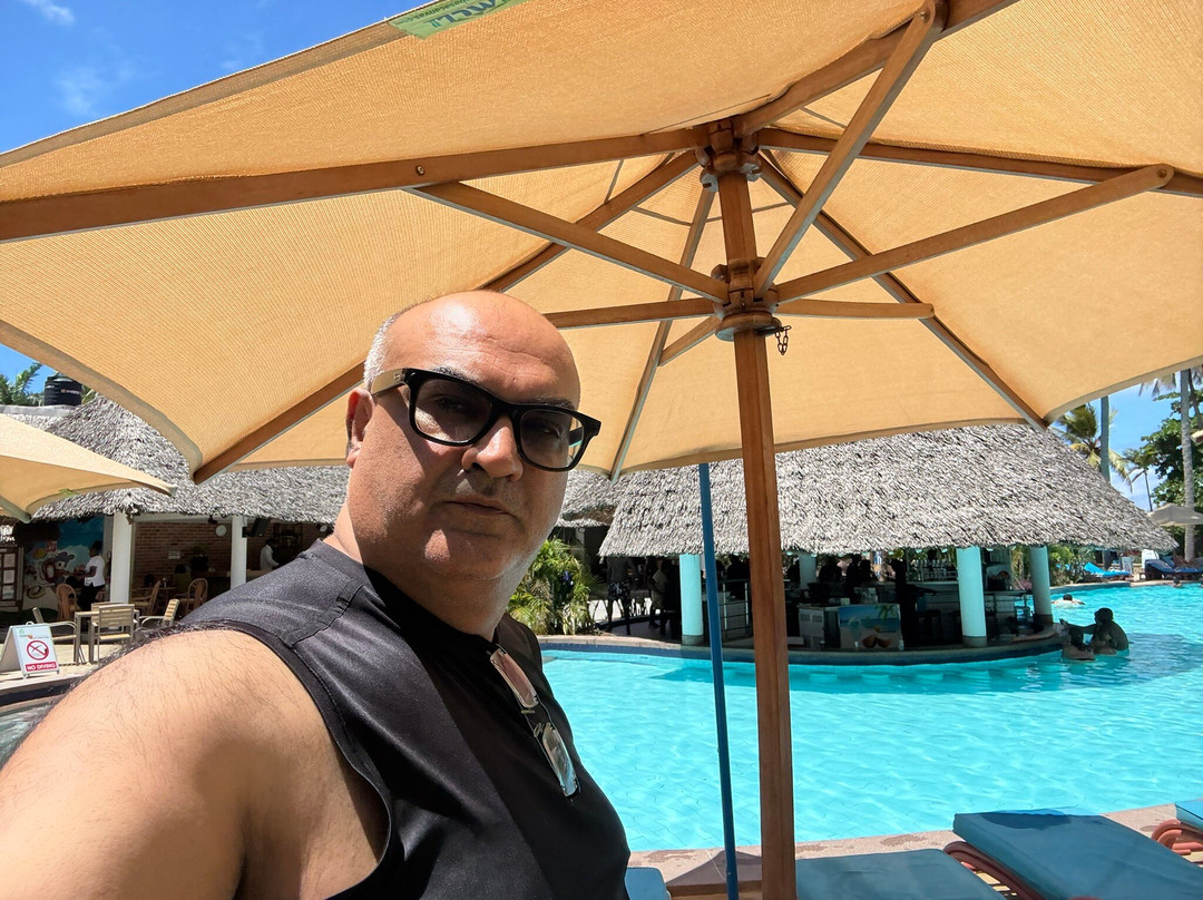 旅客海滩酒店主图