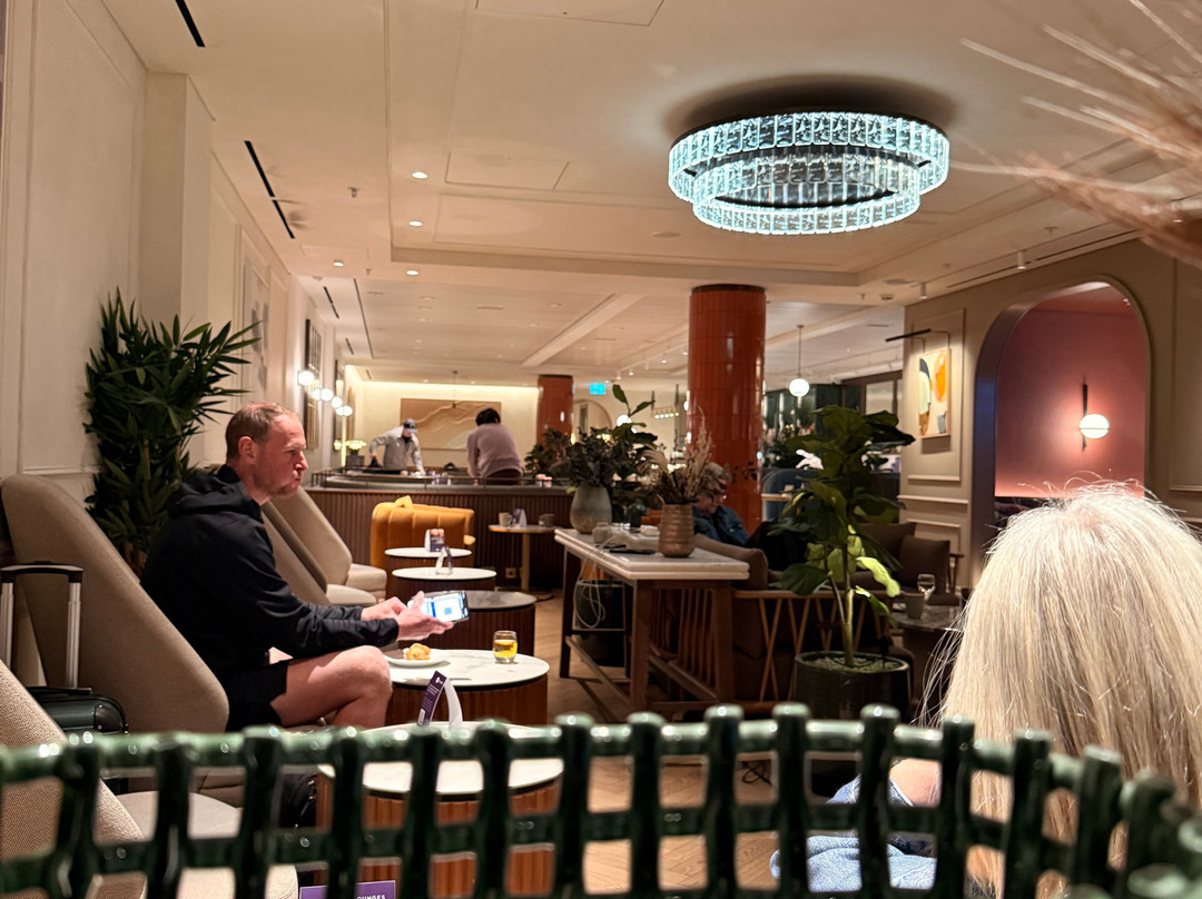 No1 Lounge at Heathrow Terminal 2-豪恩斯洛必去景点