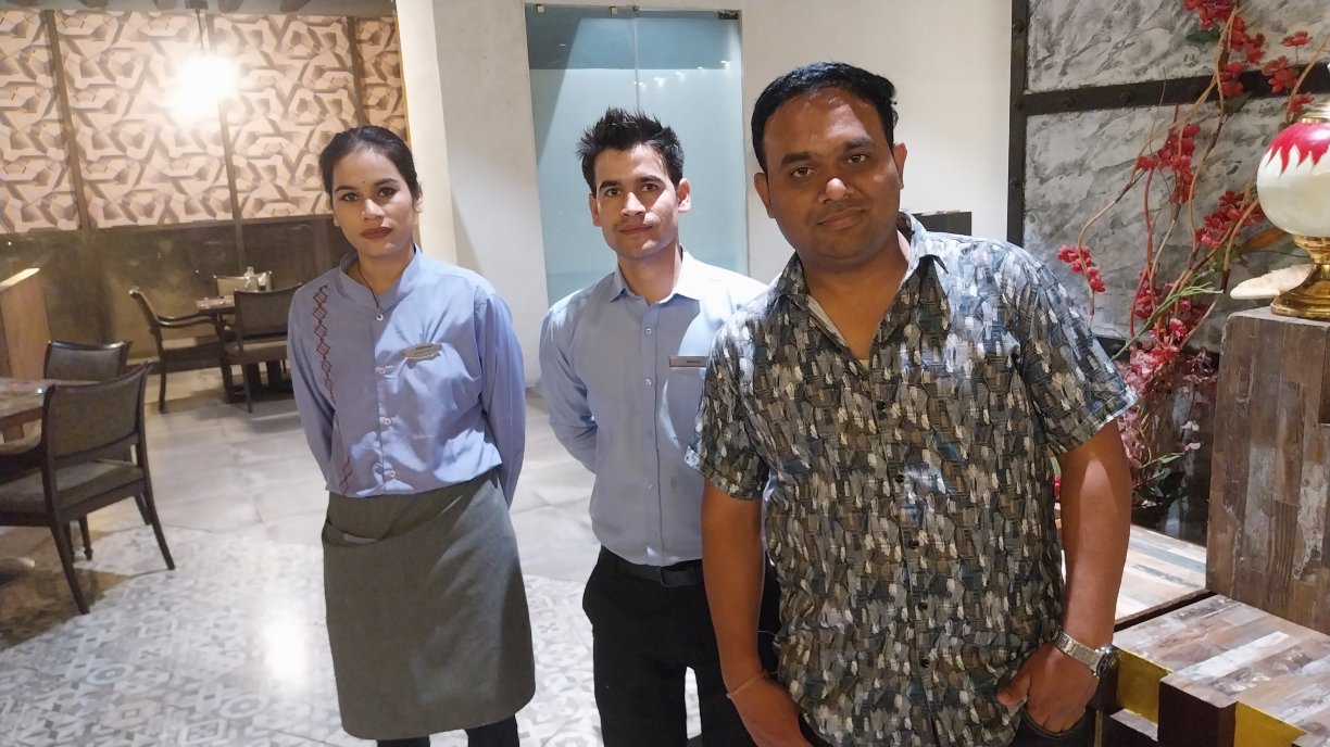 Regenta Central Hotel & Convention Centre-旅行者