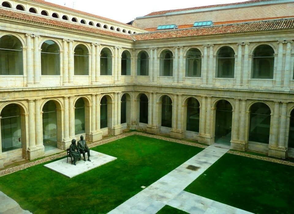 Museo Patio Herreriano de Arte Contemporaneo Espanol-瓦拉杜利德必去景点
